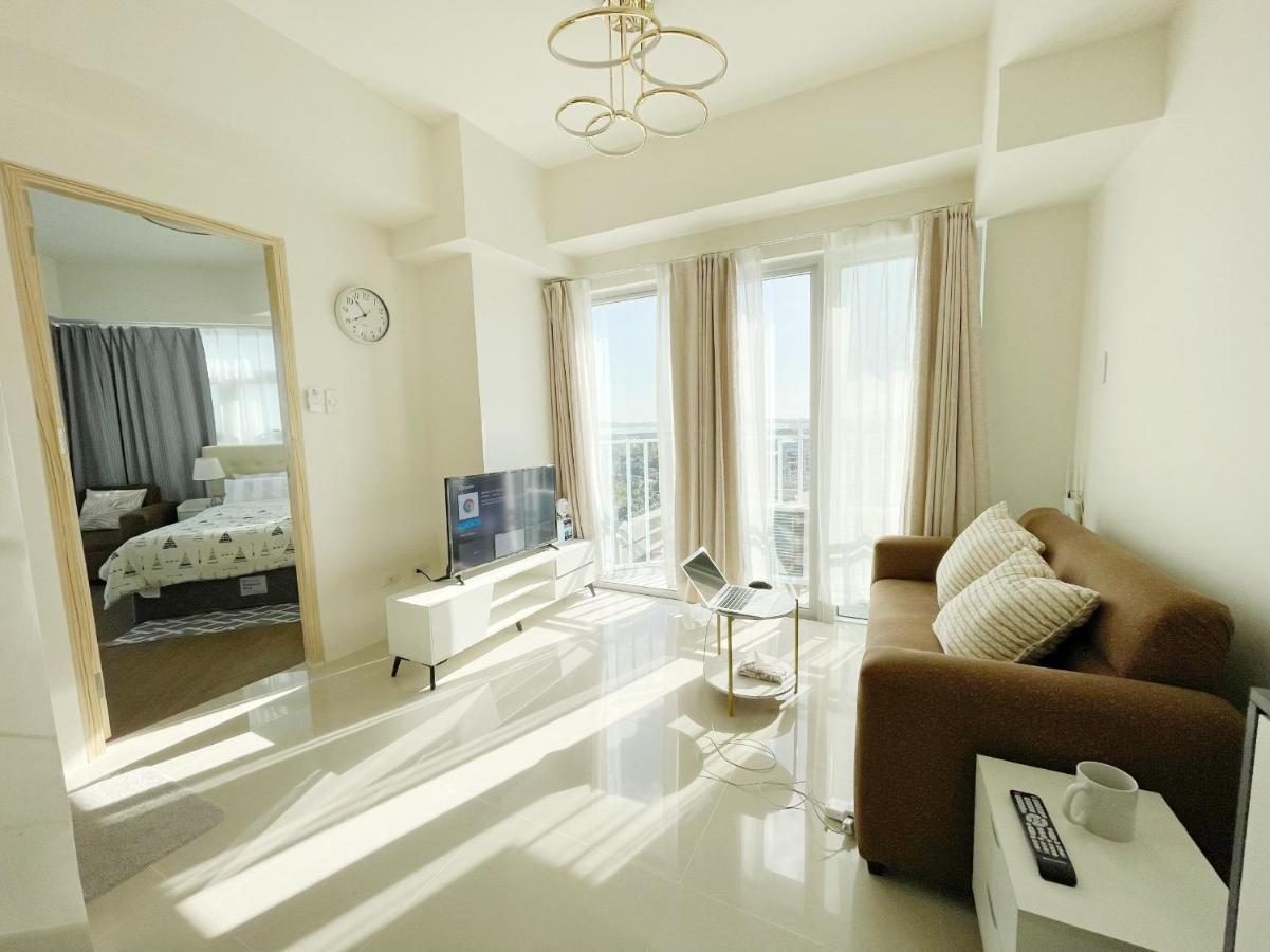 Inspiria Aparthotel Davao Exterior photo